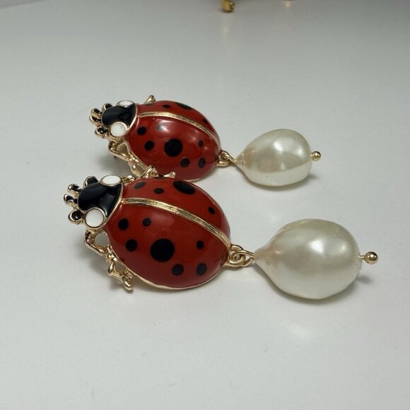 Zara NWOT Ladybug Statement Drop Earrings Red Black Gold Tone Pearl Dangle - Picture 7 of 8